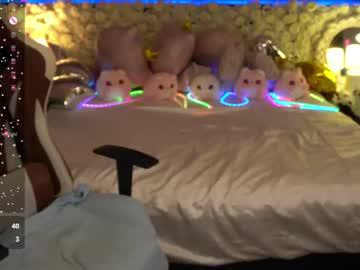 Watch amberdismond performing live on BoomCams free cam network