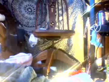 Watch ambionce performing live on BoomCams free cam network