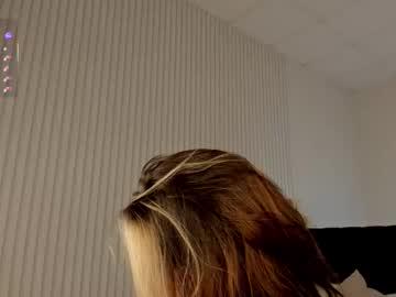 Watch ameliia_castro performing live on BoomCams free cam network