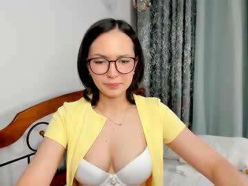Watch ameliya_sun performing live on BoomCams free cam network