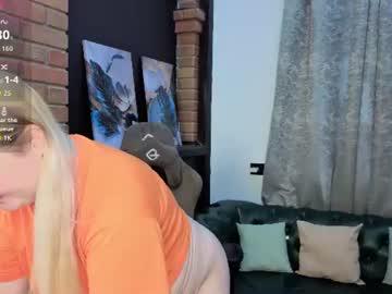 Watch ammy_soon performing live on BoomCams free cam network