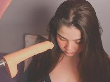 Watch amy_vans_ performing live on BoomCams free cam network