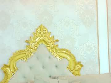 Watch ana_bs performing live on BoomCams free cam network