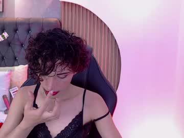 Watch anaciet_evans performing live on BoomCams free cam network