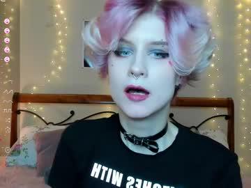 Watch angel_julles performing live on BoomCams free cam network