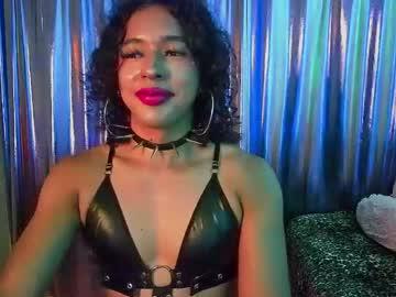 Watch angelsdustxxx performing live on BoomCams free cam network