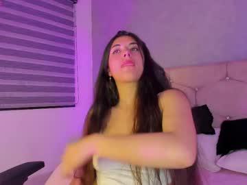 Watch anndy_dubois performing live on BoomCams free cam network