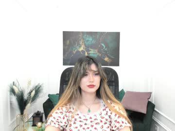 Watch annetli performing live on BoomCams free cam network