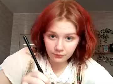 Watch aracelisisofo performing live on BoomCams free cam network