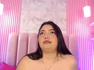 Watch arianarougee performing live on BoomCams free cam network