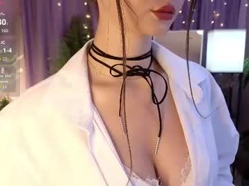 Watch ariasheeldss performing live on BoomCams free cam network