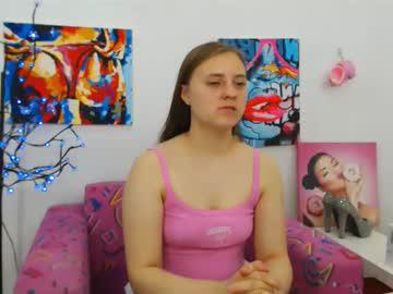 Watch arinabelle performing live on BoomCams free cam network