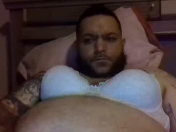 Watch aroode22 performing live on BoomCams free cam network