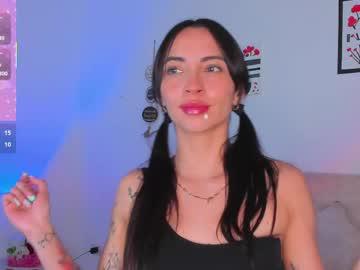 Watch aryane_art_ performing live on BoomCams free cam network