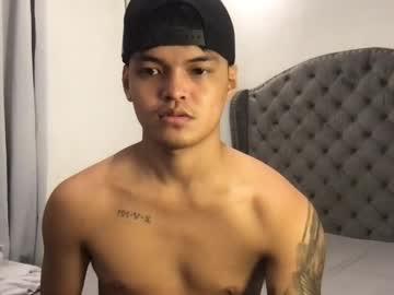 Watch asianhugescott performing live on BoomCams free cam network
