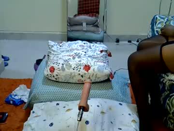 Watch assybaby performing live on BoomCams free cam network