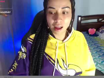 Watch atena_messy performing live on BoomCams free cam network