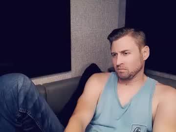 Watch atxsb40 performing live on BoomCams free cam network
