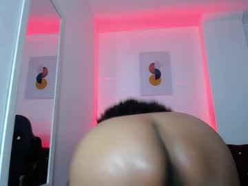 Watch ayliinn_ performing live on BoomCams free cam network