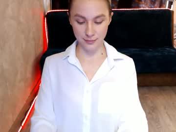 Watch baby_kitte performing live on BoomCams free cam network