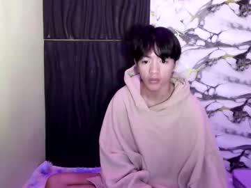 Watch babytwinkxxxx performing live on BoomCams free cam network