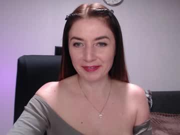 Watch bb__bonami_ performing live on BoomCams free cam network