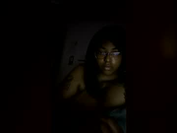 Watch bbwfemme512 performing live on BoomCams free cam network