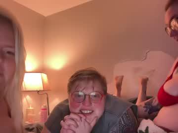 Watch bbwqueen216 performing live on BoomCams free cam network