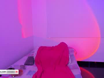 Watch becca_be_ performing live on BoomCams free cam network