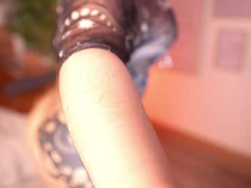 Watch bella__donne performing live on BoomCams free cam network