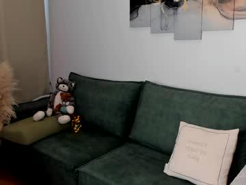 Watch bella_coyy_777 performing live on BoomCams free cam network