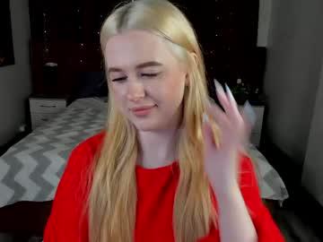 Watch betany_foks performing live on BoomCams free cam network