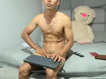 Watch beyonce__21 performing live on BoomCams free cam network