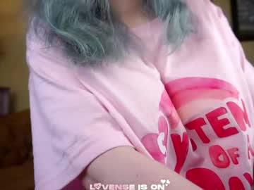 Watch bezuya performing live on BoomCams free cam network