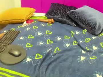 Watch big_ass_sexy_love performing live on BoomCams free cam network