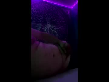 Watch bigdoge1999 performing live on BoomCams free cam network