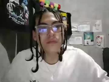 Watch blade_sensual performing live on BoomCams free cam network