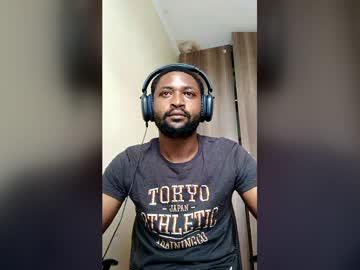 Watch blakchiise performing live on BoomCams free cam network