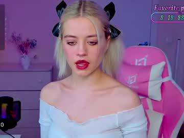 Watch blush_im_crush performing live on BoomCams free cam network