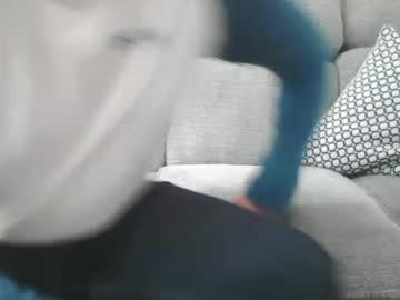 Watch bobby_113 performing live on BoomCams free cam network