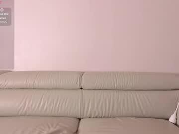 Watch boiteasex performing live on BoomCams free cam network