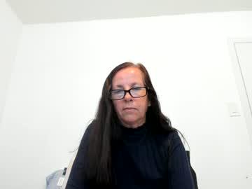 Watch bossypeachgoddess performing live on BoomCams free cam network