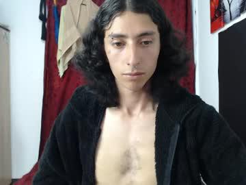 Watch boy_fox_guys performing live on BoomCams free cam network