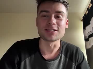 Watch bozolunisz performing live on BoomCams free cam network