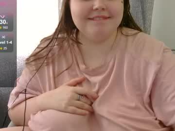 Watch brattyprincess_emma performing live on BoomCams free cam network