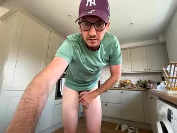 Watch brettbigdee performing live on BoomCams free cam network