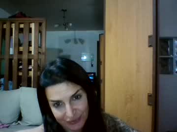 Watch brittanylove1508 performing live on BoomCams free cam network