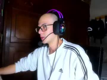 Watch bruce_kane69 performing live on BoomCams free cam network