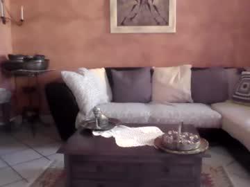 Watch bubble_alex performing live on BoomCams free cam network