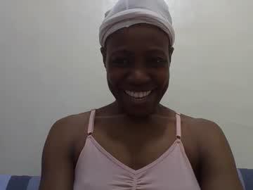 Watch bubbly_jocyce performing live on BoomCams free cam network